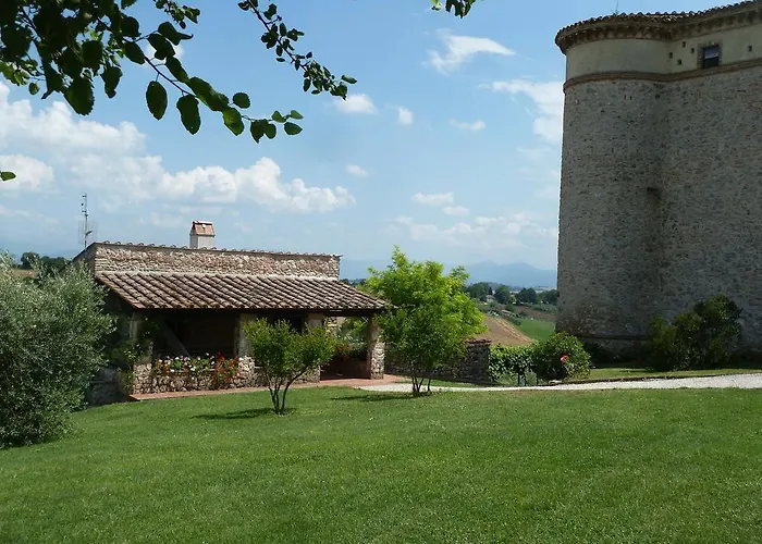 La Fortezza Alta Farm stay *